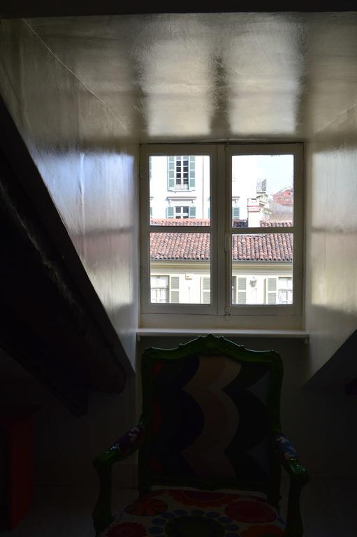 Ferienwohnung La Finestra Sul Cortile Turin Exterior foto